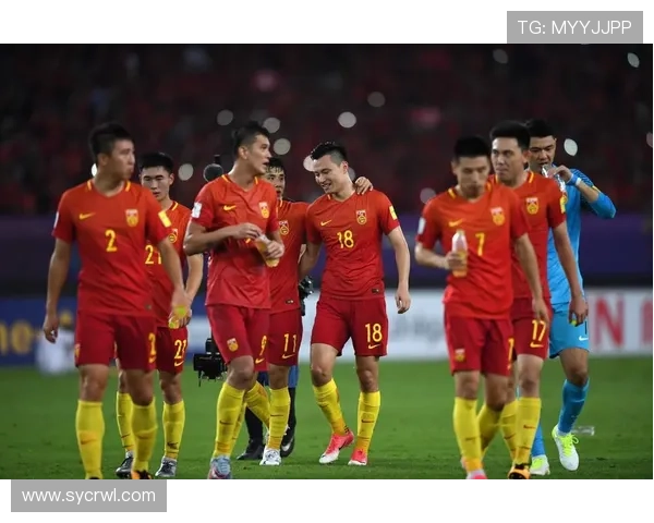 足球明星齐聚耐克壁纸展现运动魅力与激情瞬间 足球明星齐聚耐克壁纸展现运动魅力与激情瞬间